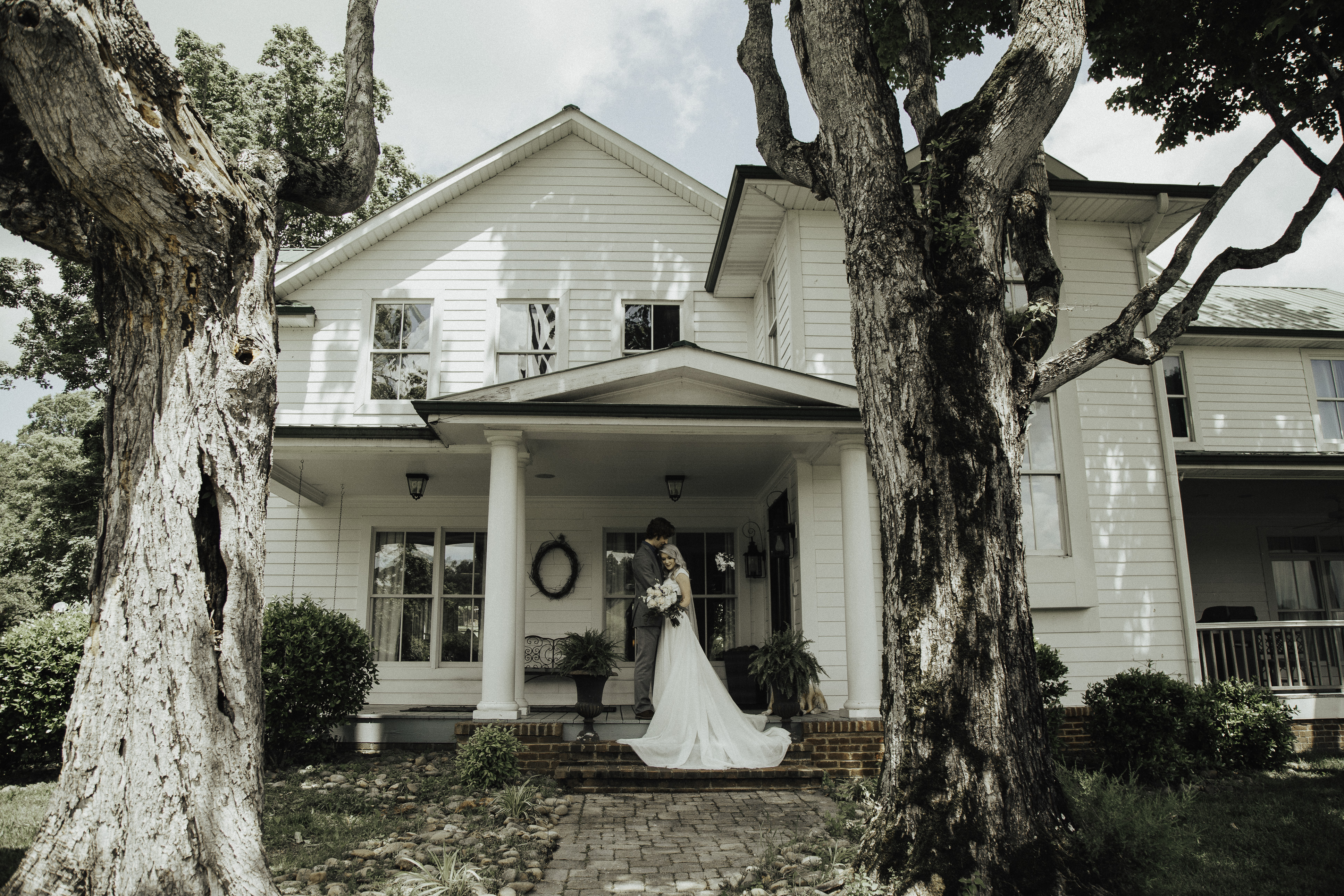 You are currently viewing Sabrina + Ethan | Honey Creek Farms Wedding